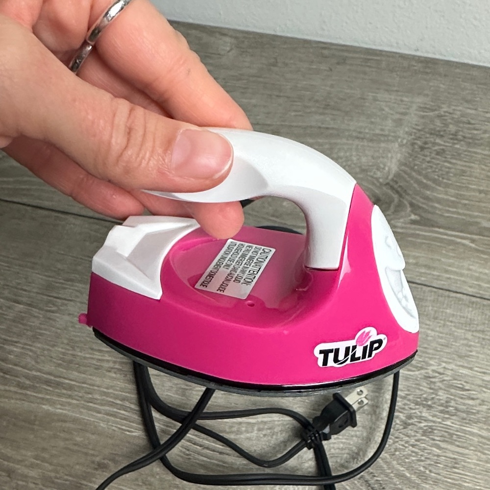Tulip Mini Craft Iron